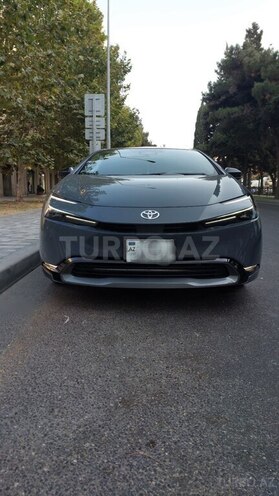 Toyota Prius-2