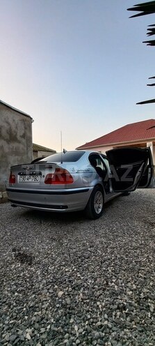 BMW 320-5