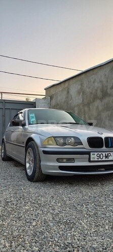 BMW 320-8