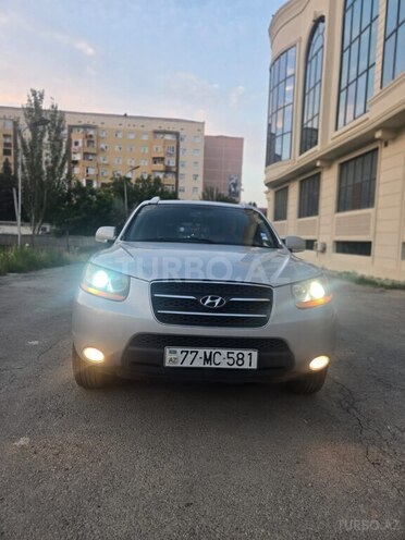Hyundai Santa Fe-8