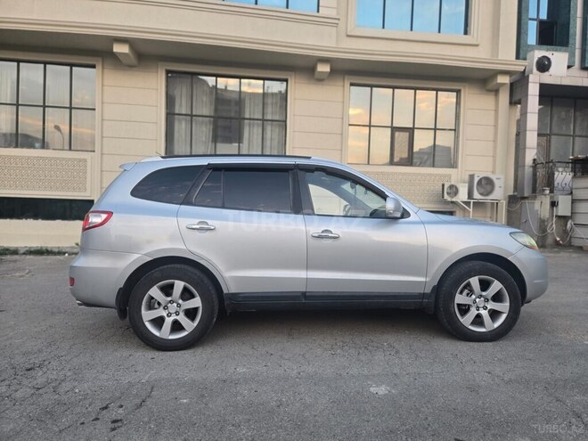 Hyundai Santa Fe-4