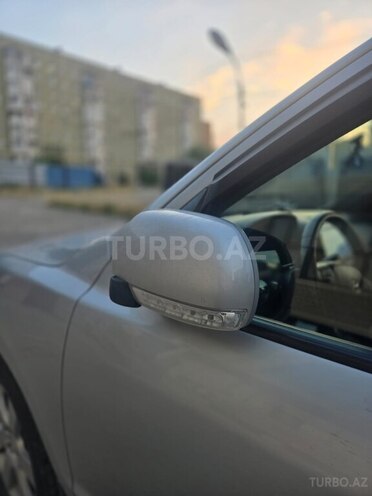 Hyundai Santa Fe-10