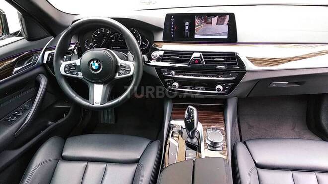 BMW 530-5