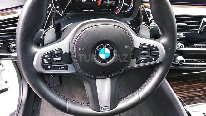 BMW 530-8