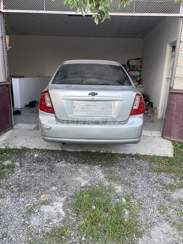 Chevrolet Lacetti-3
