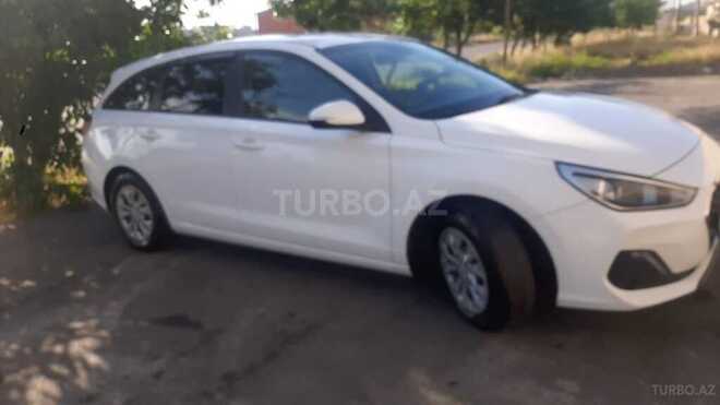 Hyundai i30-6