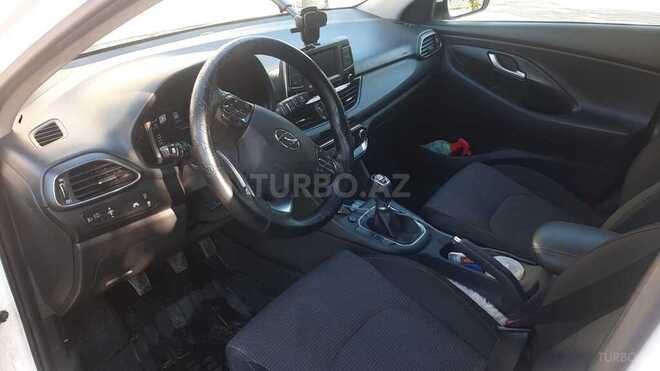 Hyundai i30-11