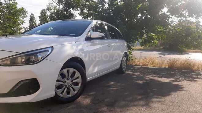 Hyundai i30-2