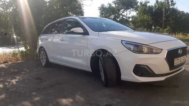 Hyundai i30-3