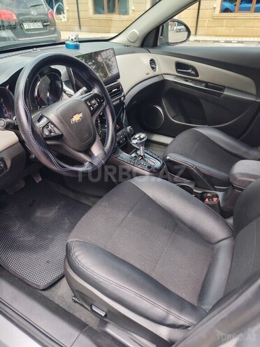 Chevrolet Cruze-7