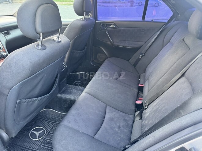 Mercedes C 270-12