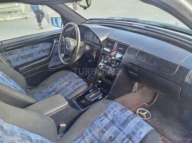 Mercedes C 200-8