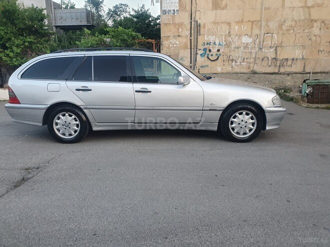Mercedes C 200-5