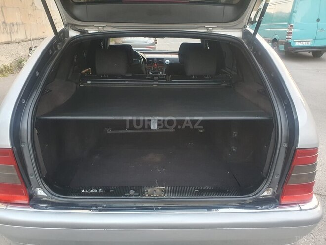 Mercedes C 200-12