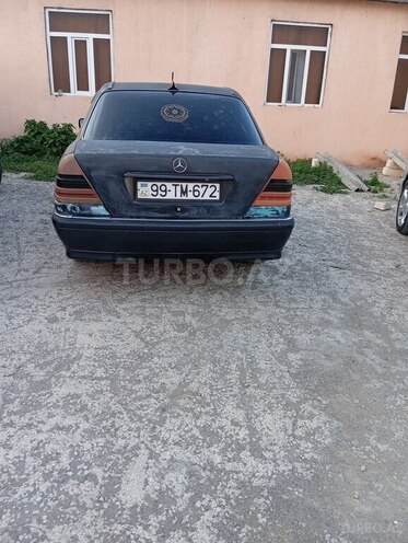 Mercedes C 250-4