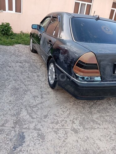 Mercedes C 250-6