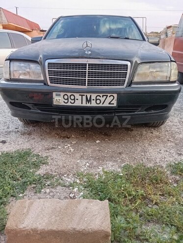 Mercedes C 250-1
