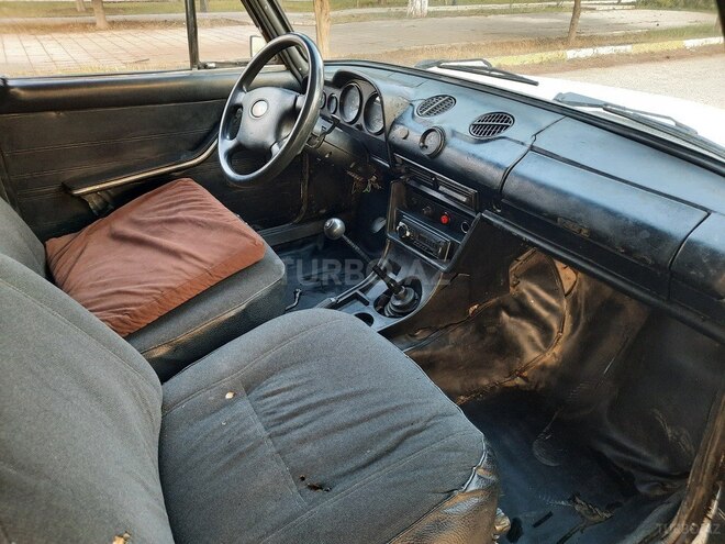 LADA (VAZ) 2106-6