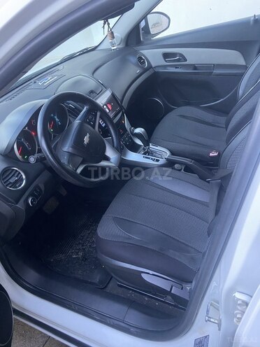Chevrolet Cruze-7