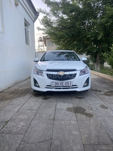 Chevrolet Cruze-1