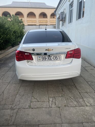 Chevrolet Cruze-5