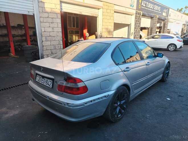 BMW 318-4