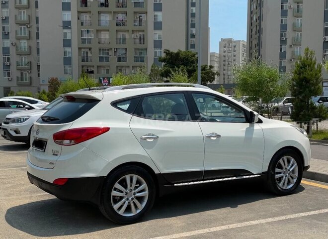 Hyundai ix35-5