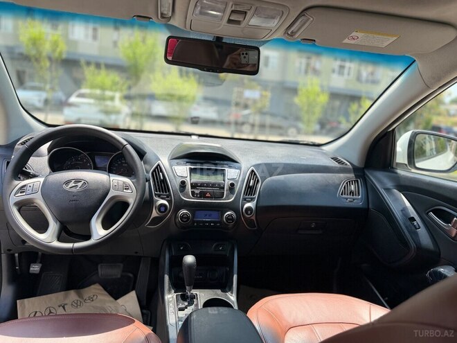 Hyundai ix35-10