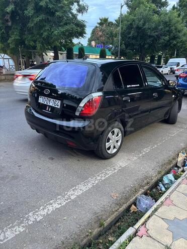 Kia Rio-3