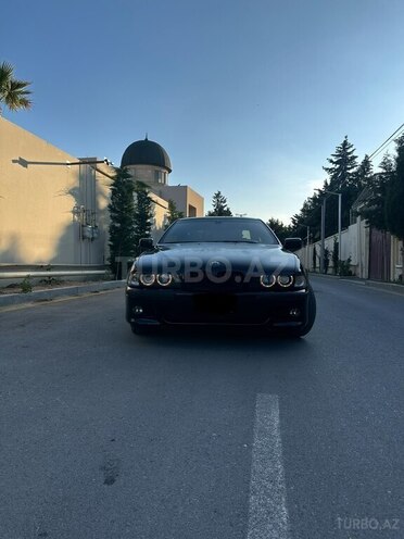 BMW 528-1