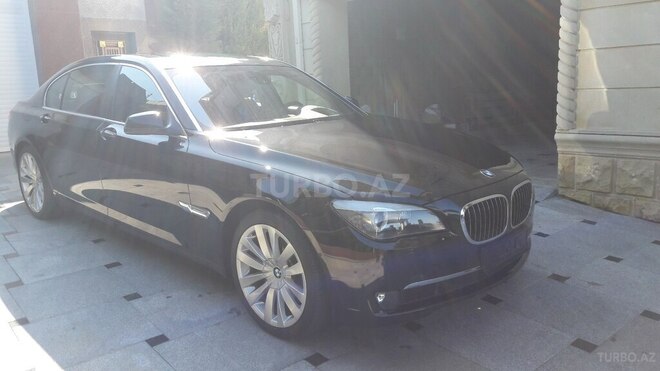 BMW 750-7
