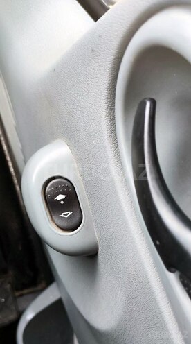 Ford Transit-12