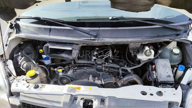 Ford Transit-14