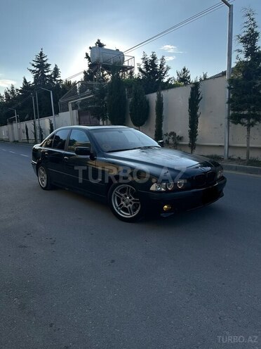 BMW 528-9