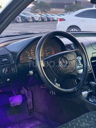 Mercedes C 180-10
