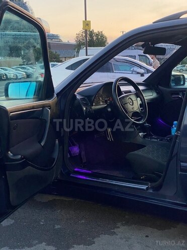 Mercedes C 180-18