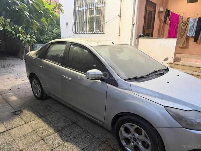 Ford Focus-4