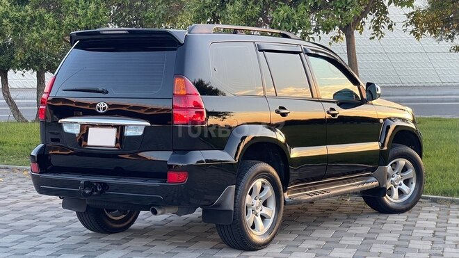 Toyota Land Cruiser Prado-7