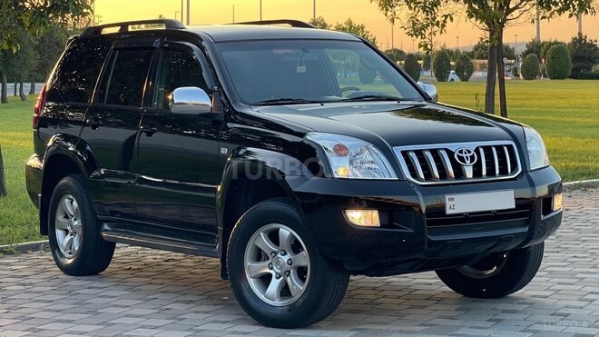 Toyota Land Cruiser Prado-4