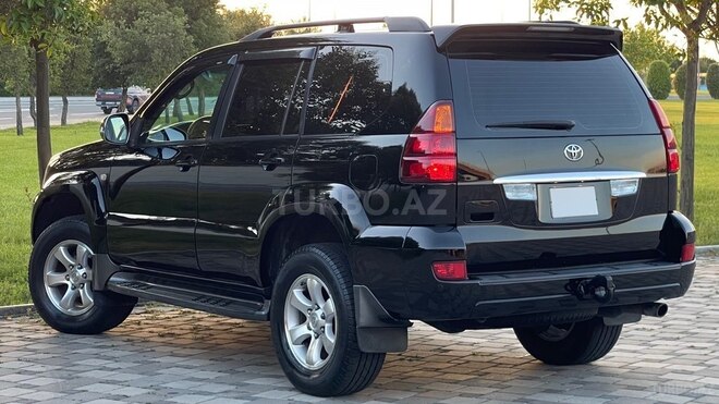 Toyota Land Cruiser Prado-6