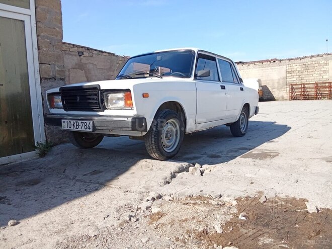 LADA (VAZ) 2107-4
