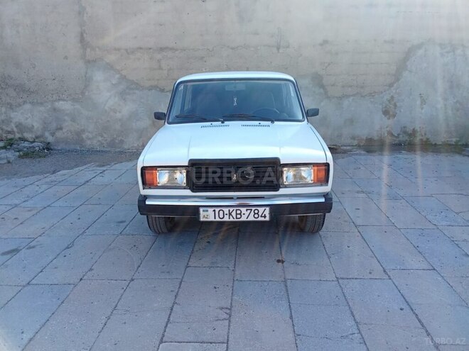 LADA (VAZ) 2107-10