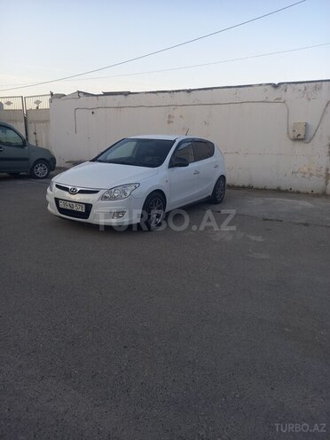 Hyundai i30-1