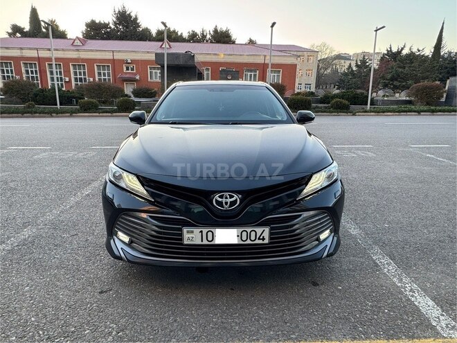 Toyota Camry-1