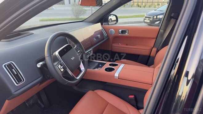 Li Auto L6-7
