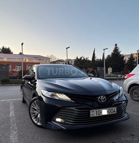 Toyota Camry-6