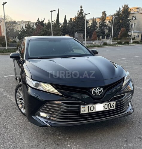 Toyota Camry-5