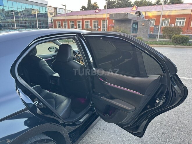 Toyota Camry-8