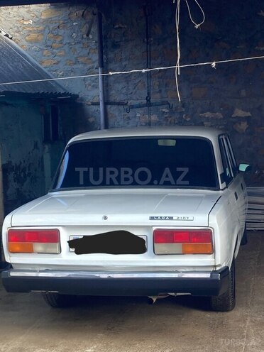 LADA (VAZ) 2107-6