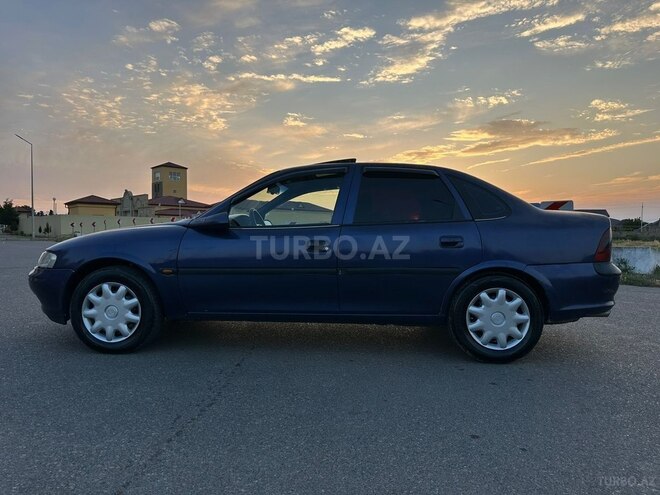 Opel Vectra-9